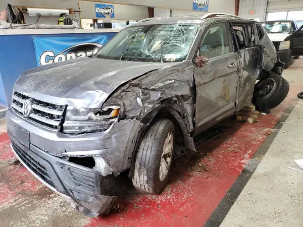 1V2GR2CAXKC565750 2019 VOLKSWAGEN ATLAS - Image 1
