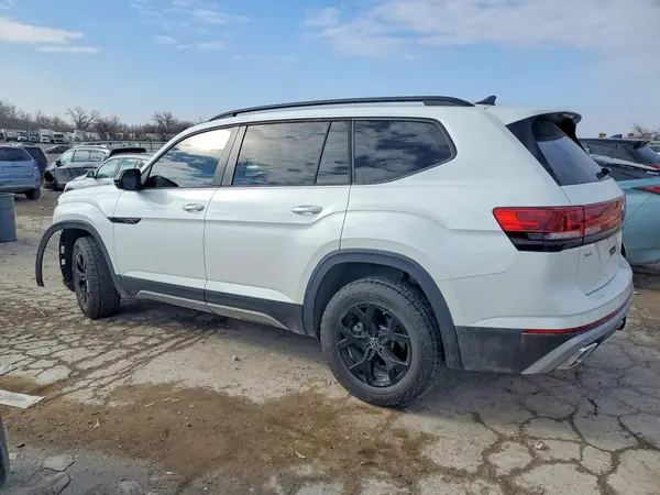 1V2GR2CAXRC604315 2024 VOLKSWAGEN ATLAS - Image 2