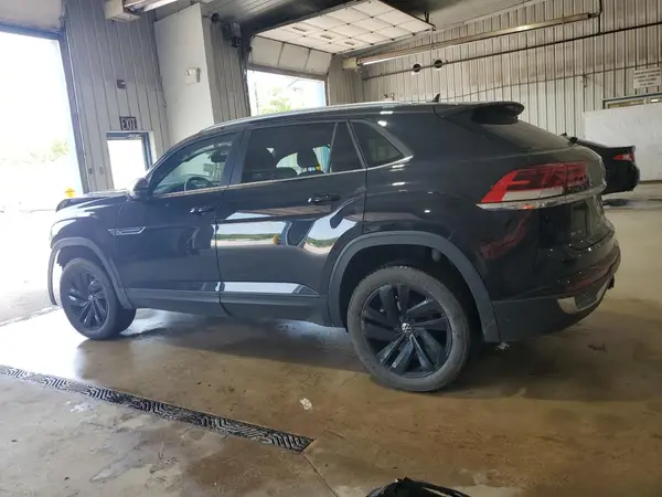 1V2HE2CA2NC216411 2022 VOLKSWAGEN ATLAS - Image 2