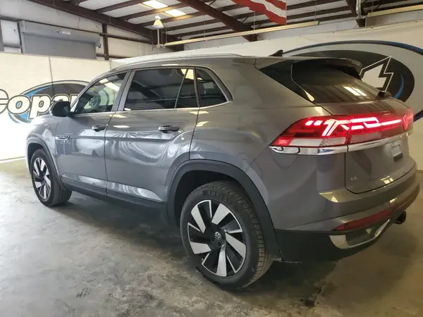1V2HE2CA3RC218383 2024 VOLKSWAGEN ATLAS - Image 2