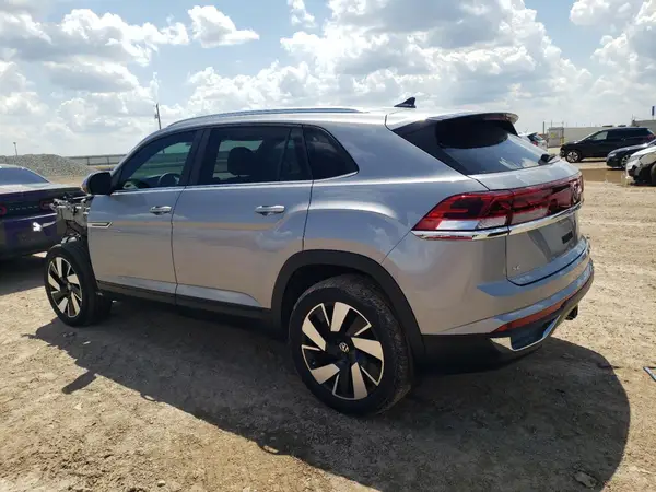 1V2HE2CA5RC205604 2024 VOLKSWAGEN ATLAS - Image 2