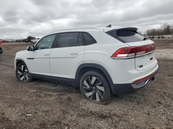 1V2HE2CA9RC215939 2024 VOLKSWAGEN ATLAS - Image 2