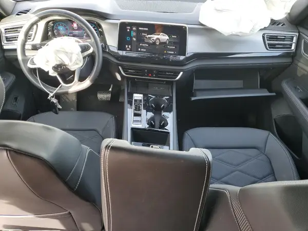 1V2HE2CAXSC200632 2025 VOLKSWAGEN ATLAS - Image 8