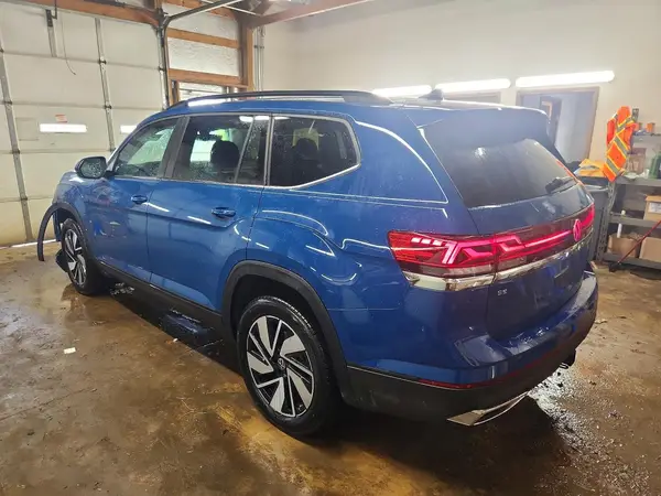 1V2HN2CA0TC553544 2026 VOLKSWAGEN ATLAS - Image 2