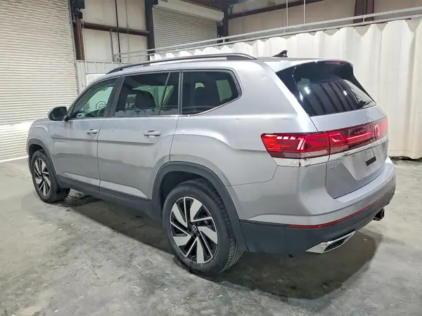 1V2HN2CA4TC528680 2026 VOLKSWAGEN ATLAS - Image 2