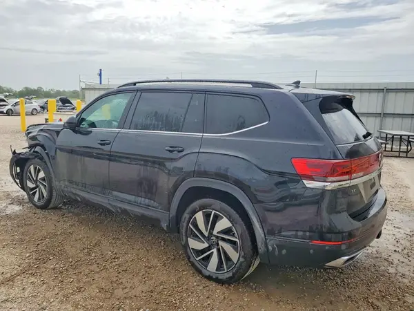 1V2HN2CA4TC555927 2026 VOLKSWAGEN ATLAS - Image 2
