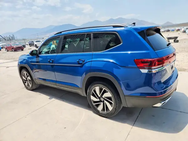 1V2HN2CA6TC527479 2026 VOLKSWAGEN ATLAS - Image 2