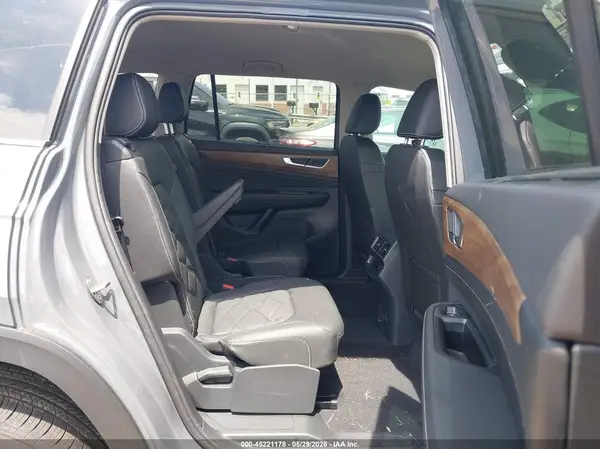 1V2HN2CA8TC558099 2026 VOLKSWAGEN ATLAS - Image 8
