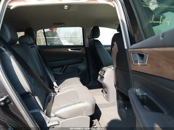 1V2HN2CA9TC534426 2026 VOLKSWAGEN ATLAS - Image 8