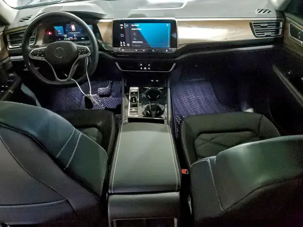 1V2HN2CAXTC502777 2026 VOLKSWAGEN ATLAS - Image 8