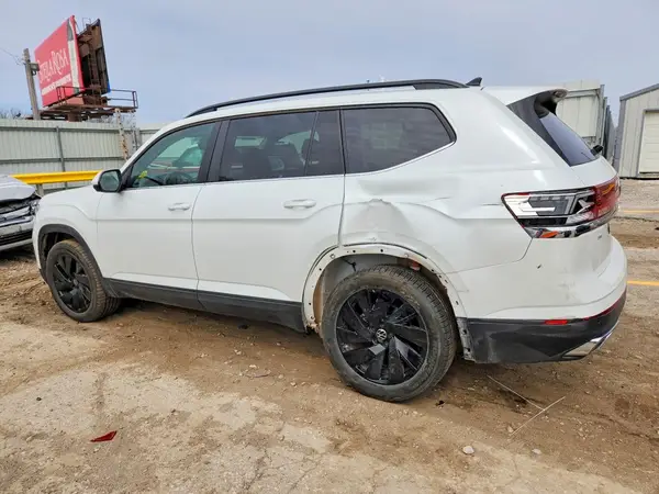 1V2HN2CAXTC513472 2026 VOLKSWAGEN ATLAS - Image 2