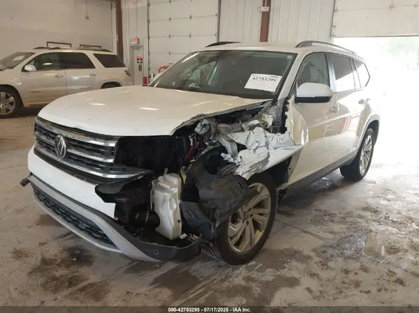 1V2HP2CA3MC607575 2021 VOLKSWAGEN ATLAS - Image 2