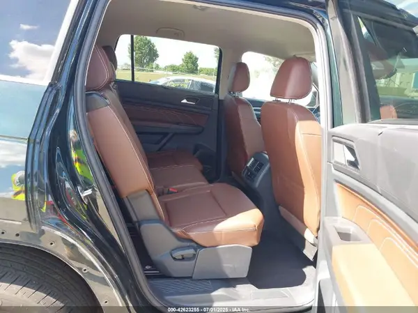 1V2HR2CA0NC513746 2022 VOLKSWAGEN ATLAS - Image 8