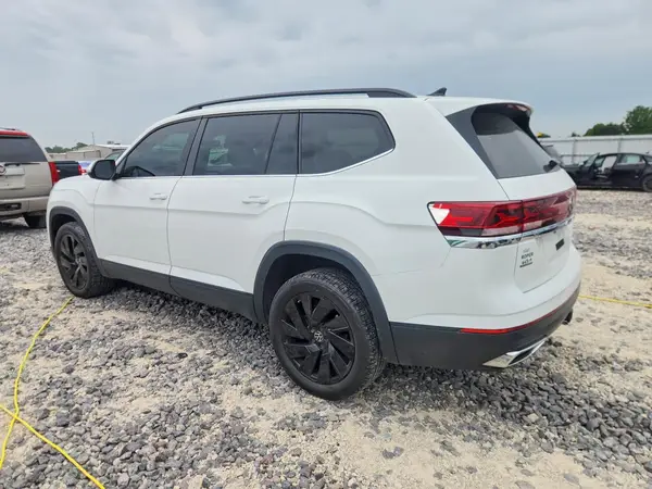 1V2HR2CA0RC545215 2024 VOLKSWAGEN ATLAS - Image 2