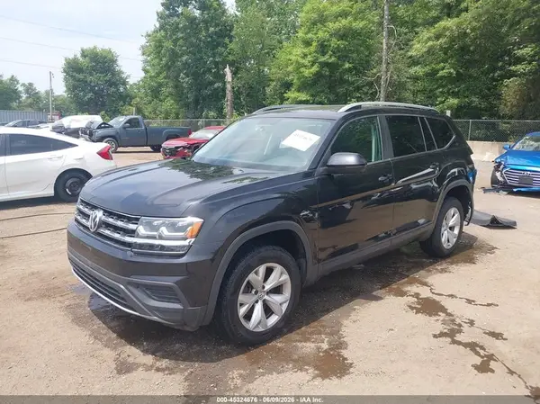 1V2HR2CA1JC501423 2018 VOLKSWAGEN ATLAS - Image 2