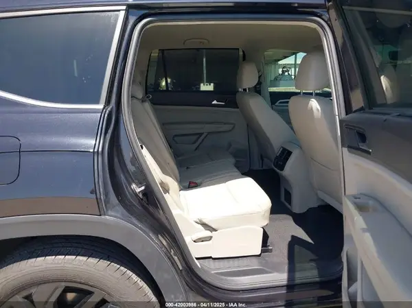 1V2HR2CA1NC549980 2022 VOLKSWAGEN ATLAS - Image 8