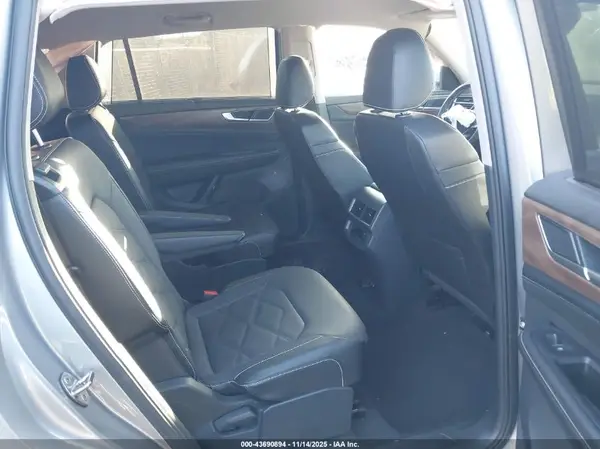 1V2HR2CA1RC508951 2024 VOLKSWAGEN ATLAS - Image 8