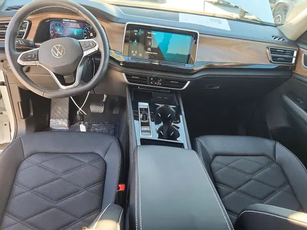 1V2HR2CA1RC523207 2024 VOLKSWAGEN ATLAS - Image 8
