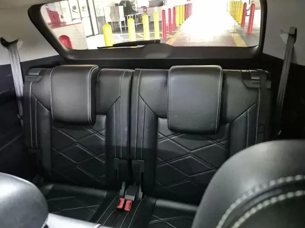 1V2HR2CA1RC557017 2024 VOLKSWAGEN ATLAS - Image 1