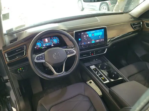 1V2HR2CA1RC558538 2024 VOLKSWAGEN ATLAS - Image 8
