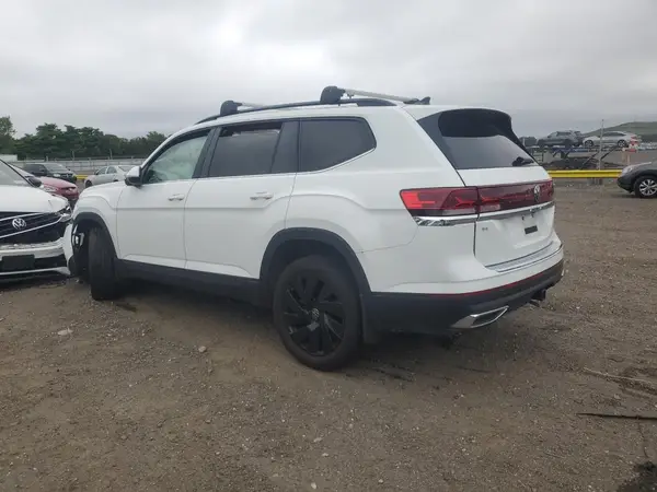 1V2HR2CA2RC595226 2024 VOLKSWAGEN ATLAS - Image 2