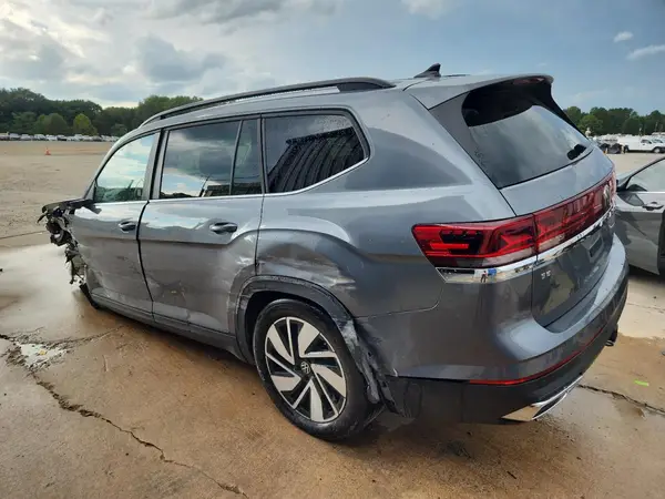 1V2HR2CA2SC526431 2025 VOLKSWAGEN ATLAS - Image 2