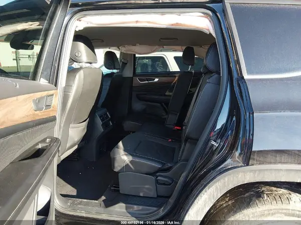 1V2HR2CA3RC545211 2024 VOLKSWAGEN ATLAS - Image 8