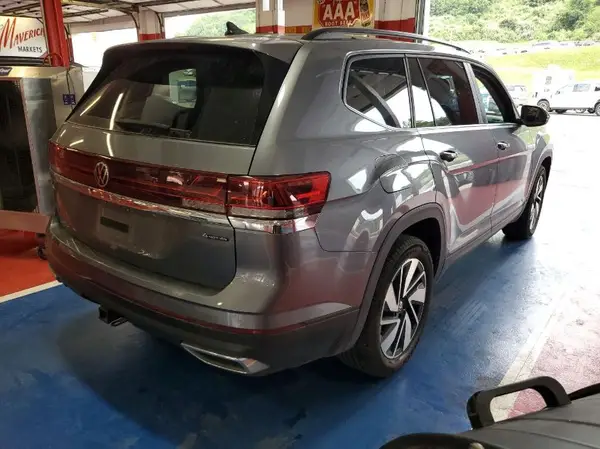 1V2HR2CA3RC558752 2024 VOLKSWAGEN ATLAS - Image 8