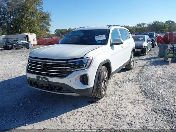 1V2HR2CA3RC559612 2024 VOLKSWAGEN ATLAS - Image 2