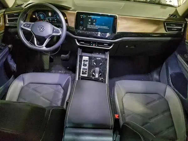 1V2HR2CA4RC528563 2024 VOLKSWAGEN ATLAS - Image 8