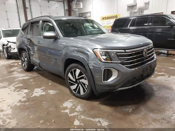 1V2HR2CA4RC556850 2024 VOLKSWAGEN ATLAS - Image 1