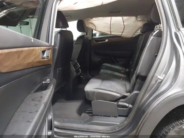 1V2HR2CA4RC556850 2024 VOLKSWAGEN ATLAS - Image 8