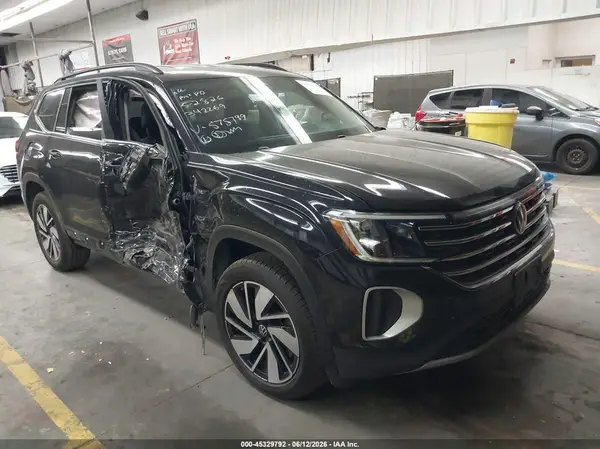 1V2HR2CA4RC575799 2024 VOLKSWAGEN ATLAS - Image 1
