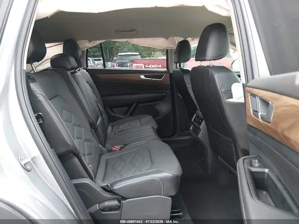 1V2HR2CA4RC580632 2024 VOLKSWAGEN ATLAS - Image 8