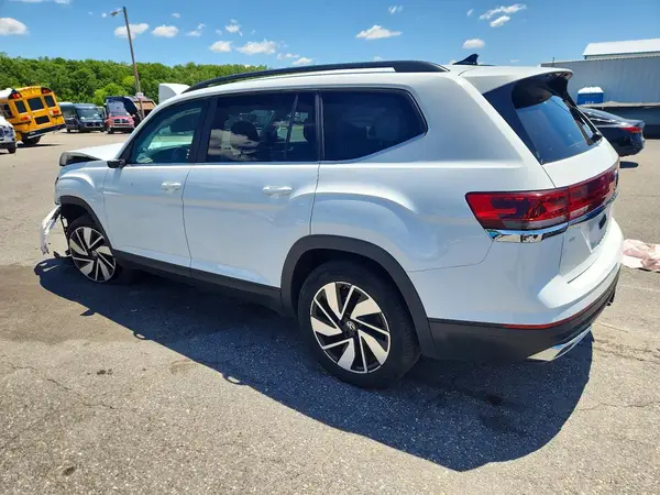 1V2HR2CA4SC523501 2025 VOLKSWAGEN ATLAS - Image 2
