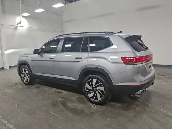 1V2HR2CA4SC573248 2025 VOLKSWAGEN ATLAS - Image 2