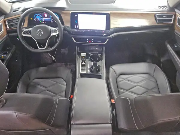 1V2HR2CA4SC573248 2025 VOLKSWAGEN ATLAS - Image 8
