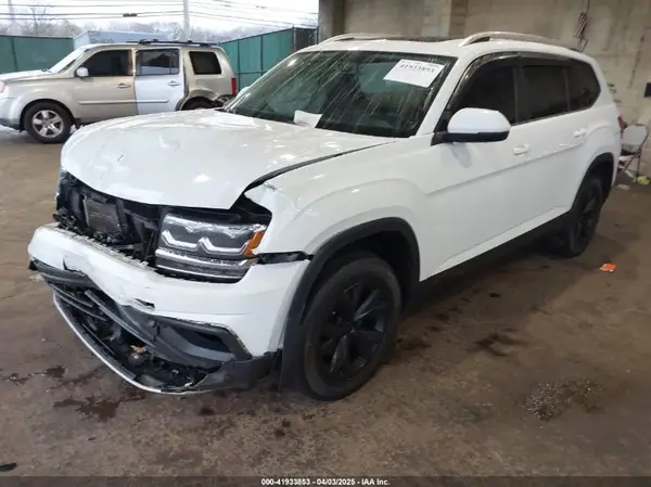 1V2HR2CA5JC502008 2018 VOLKSWAGEN ATLAS - Image 2