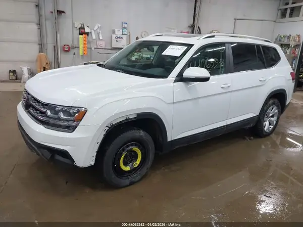 1V2HR2CA5JC512568 2018 VOLKSWAGEN ATLAS - Image 2
