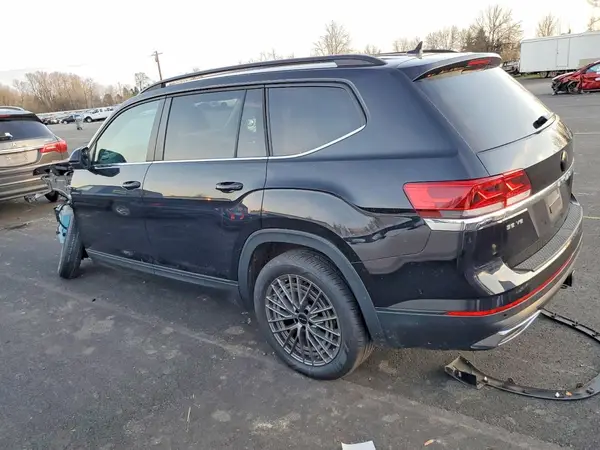 1V2HR2CA5NC558374 2022 VOLKSWAGEN ATLAS - Image 2