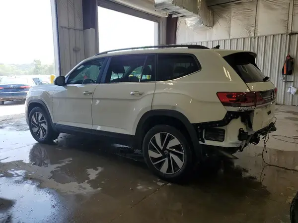 1V2HR2CA5RC500979 2024 VOLKSWAGEN ATLAS - Image 2