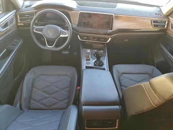 1V2HR2CA5RC527860 2024 VOLKSWAGEN ATLAS - Image 8