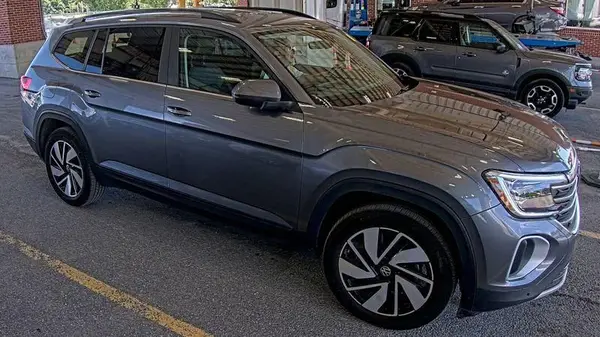 1V2HR2CA5RC566450 2024 VOLKSWAGEN ATLAS - Image 1