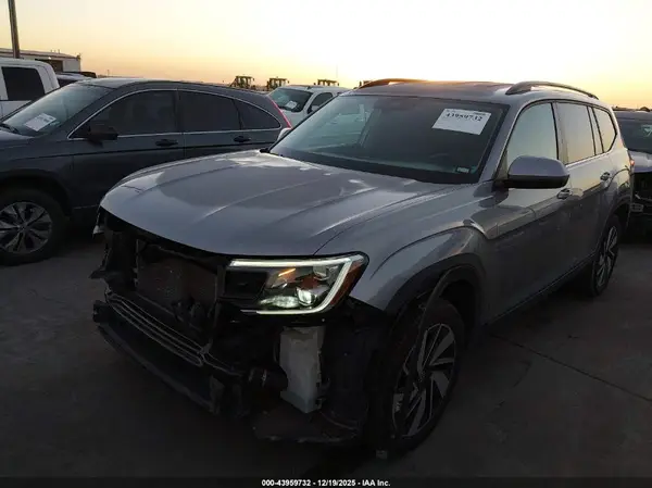 1V2HR2CA6RC532419 2024 VOLKSWAGEN ATLAS - Image 2