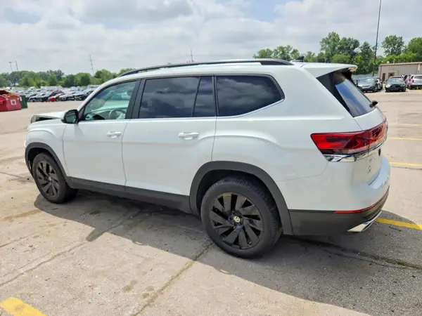 1V2HR2CA6RC623884 2024 VOLKSWAGEN ATLAS - Image 2