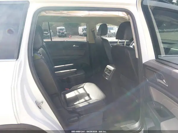 1V2HR2CA7PC557181 2023 VOLKSWAGEN ATLAS - Image 8