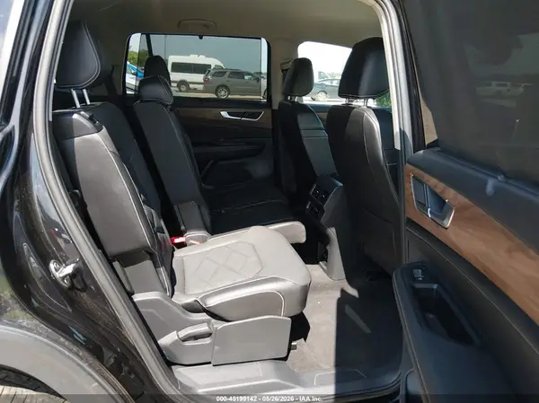 1V2HR2CA7RC584478 2024 VOLKSWAGEN ATLAS - Image 8