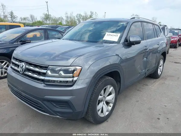 1V2HR2CA8JC502469 2018 VOLKSWAGEN ATLAS - Image 2