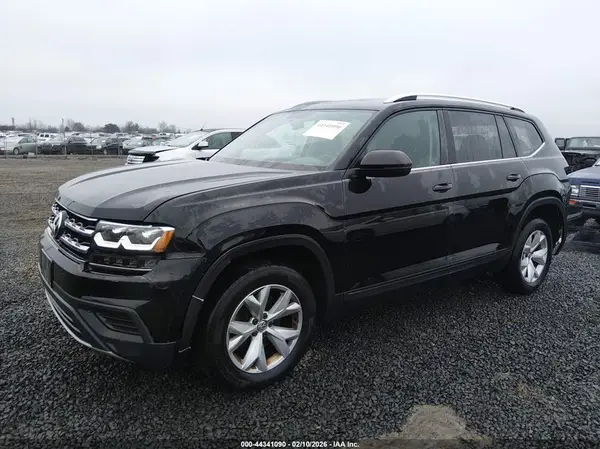 1V2HR2CA8JC508109 2018 VOLKSWAGEN ATLAS - Image 2