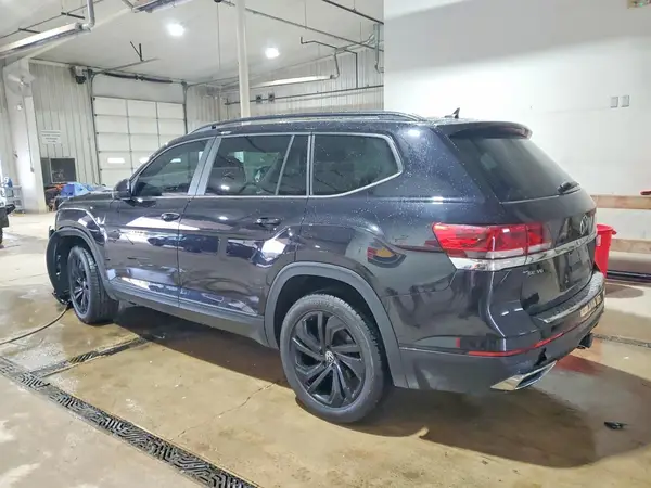 1V2HR2CA8NC560331 2022 VOLKSWAGEN ATLAS - Image 2